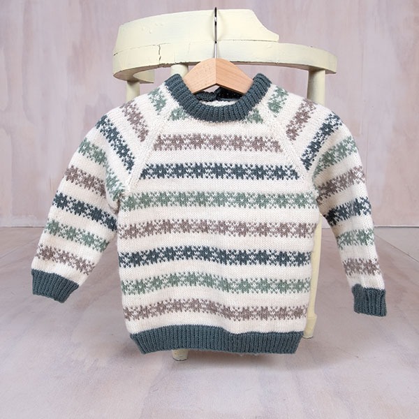 Stickad tröja Stjärnströssel - garnpaket i Bluum Pure Eco Baby Wool